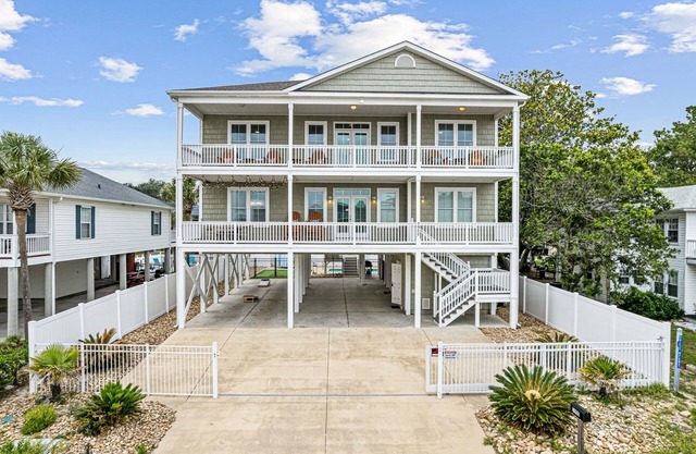 Luxe Home|50 Steps to Beach|Htd Pool|Elevator|Putting Green