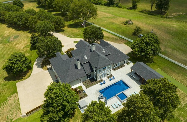 LUXE - Majestic Manor - Countryside Retreat - 100 Acre Woods