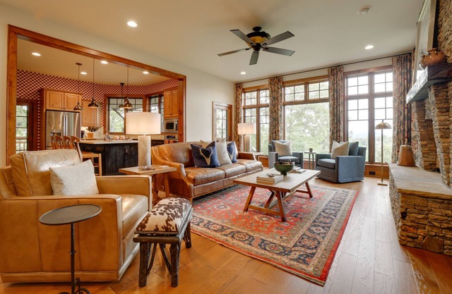 Luxe Mountain-View Cashiers Villa w/ Covered Deck!