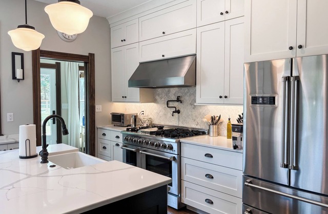 Luxe on Fourth - Walk to IU, Downtown & Kirkwood