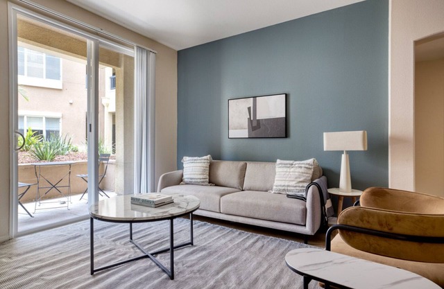 Luxe Playa Del Rey 2BR w/ Pool, Spa & Gym, nr Playa Beach, by Blueground