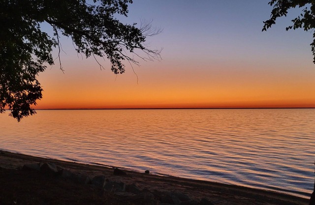 Luxemburg Beachfront Cottage – 120ft Private Beach, perfect for NFL Draft 2025!