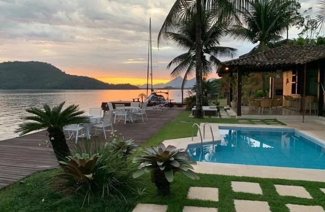 LuxoBrasil #AR21 Villa Caierinhas 08 Suites Angra Alquiler de Vacaciones