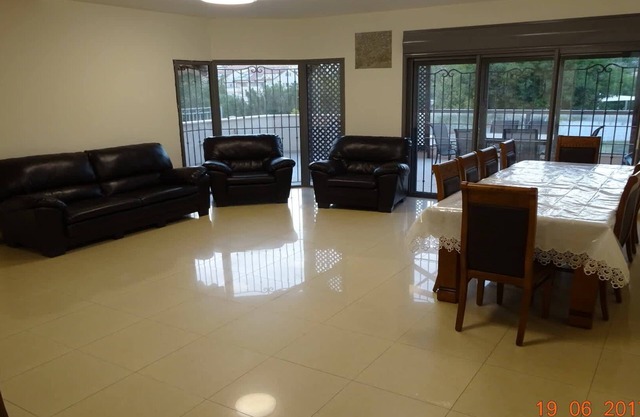 Luxrious five bedroom duplex
