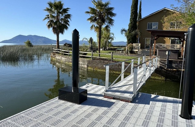 25% de rabais par semaine 10% de rabais sur 3 nuits jusqu'en mai 2020 Maison luxueuse sur Point!