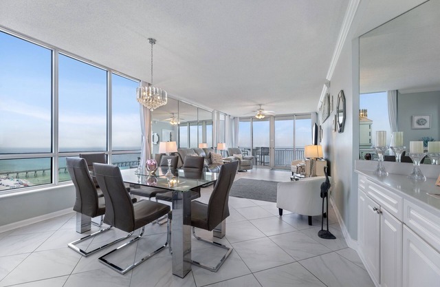 NOUVEAU POUR 2020: PERFECT PEARL 3 BR DIRECT GULF FRONT 16TH FLOOR -WESOME VIEWS