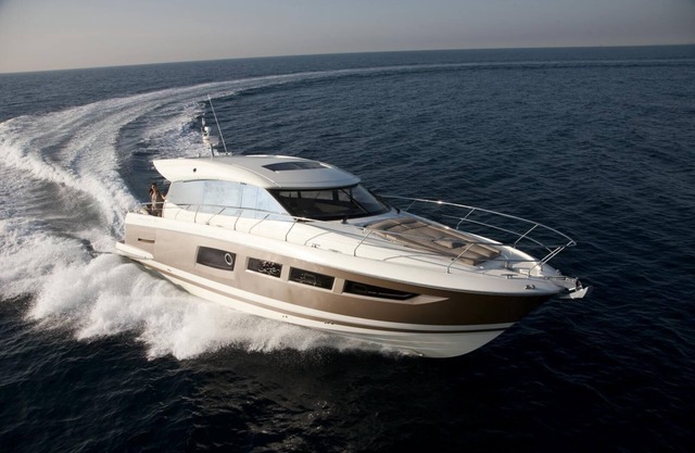 Luxurious 55-Foot Yacht with Captain & First Mate