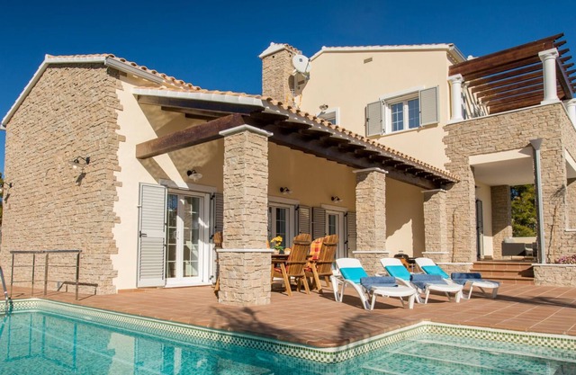 Luxurious and charming Villa in Altea / La Nucia - amazing views - quiet area