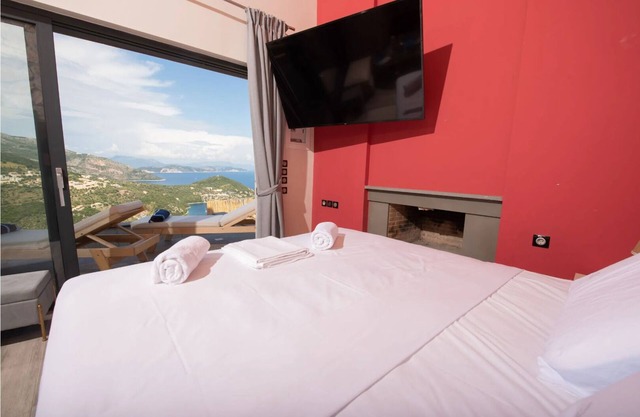 Luxurious and comfort meet breathtaking views!