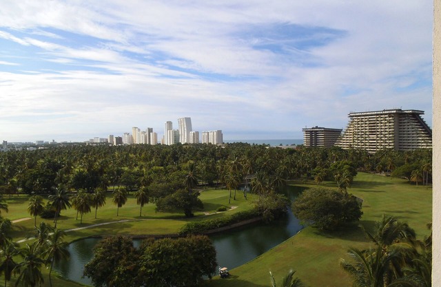 Appartement luxueux sur le golf à l'océan à Acapulco