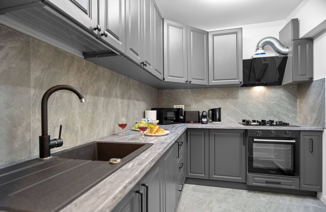 Luxurious Apartment with Balcony - Ultra Central