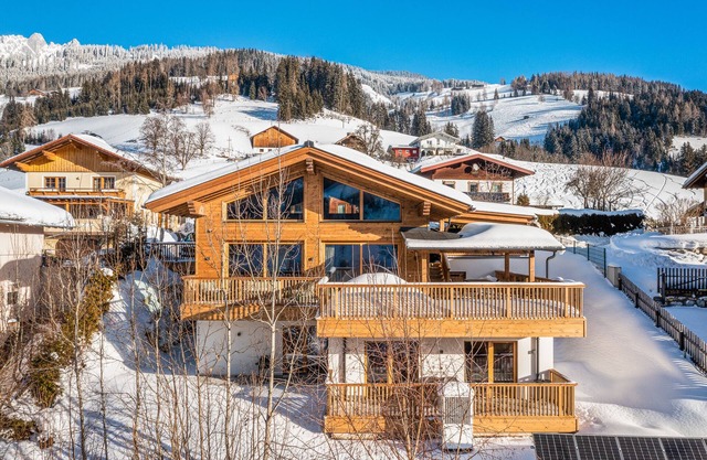 Luxurious Alpine Chalet - 230 m2 - Mühlbach - 10P - Ski Amade! dog friendly!