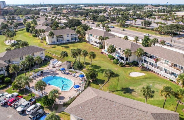 Luxurious Beachfront 2 Bedroom Condo at Sandpiper Cove in Destin, FL – Unit 1147 Pet Friendly