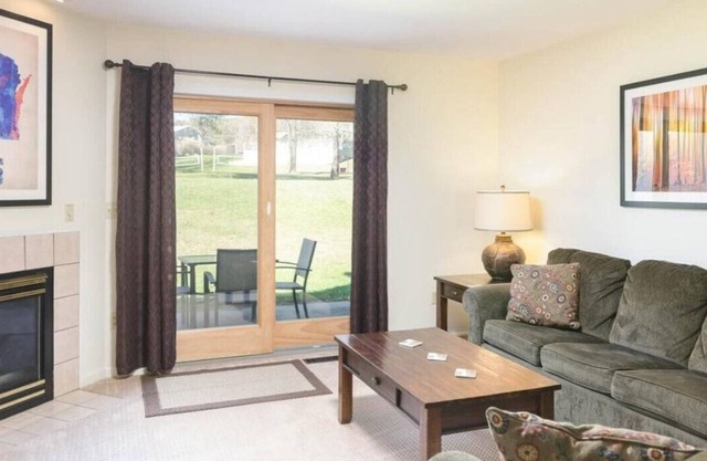 Luxurious, but affordable, vacation spot Tamarack Resort in Wisconsin Dells!