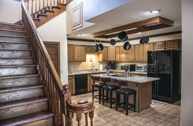 Luxurious Downtown Townhouse
