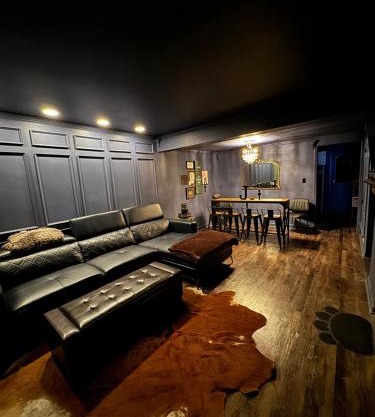 Luxurious Getaway at Js Place