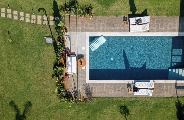 Luxurious guesthouse in villa Satori