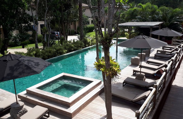 Maison de luxe en copropriété de haut standing à 100m de la piscine privée de la plage de Maresias.