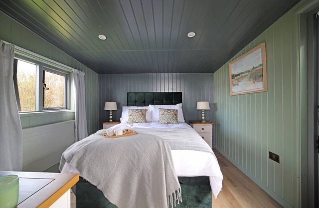 Luxurious Hut w/ Outdoor Bath & Sea Views