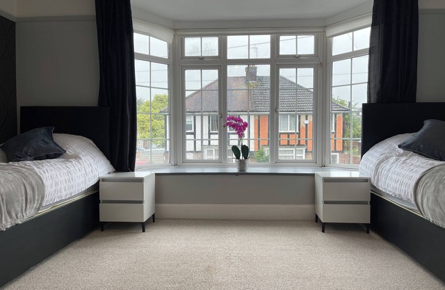 Luxurious Kitchen Lrg Bedrooms Holiday Freeparking