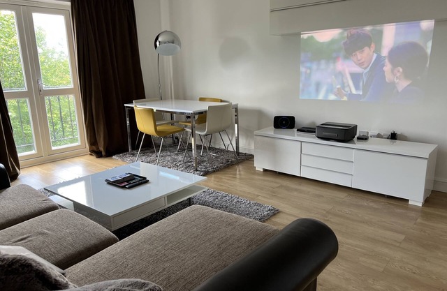 Luxurious Living in the Heart of Bromley
