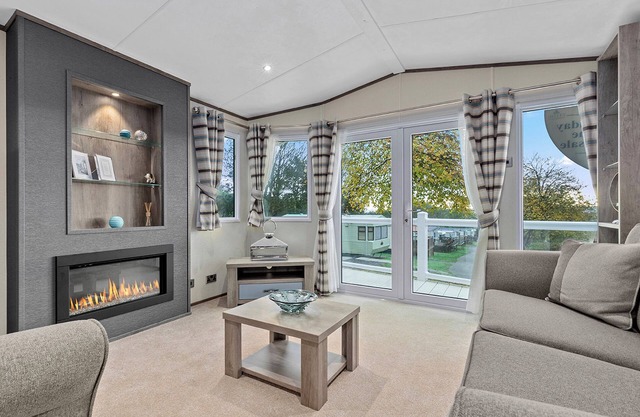 Luxurious modern caravan with one double with en suite W.