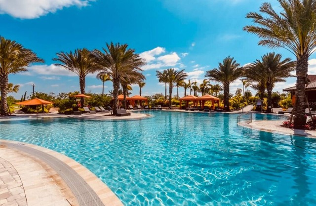 Luxurious Retreat at Esplanade of Lakewood Ranch!