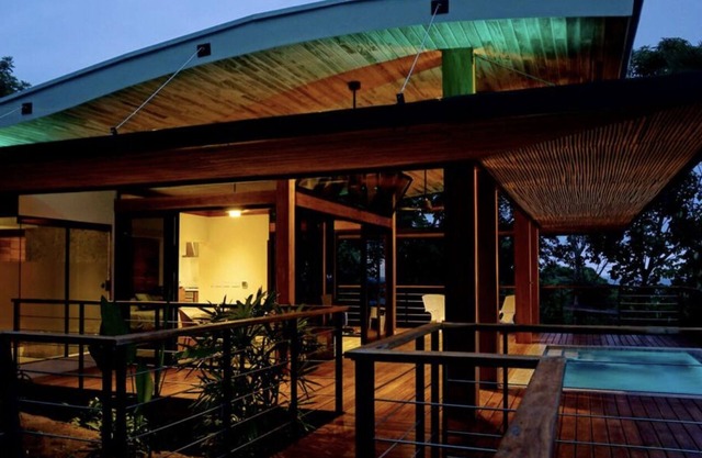 C'est un nouveau refuge de luxe de 6 * avec de superbes vues sur l'océan