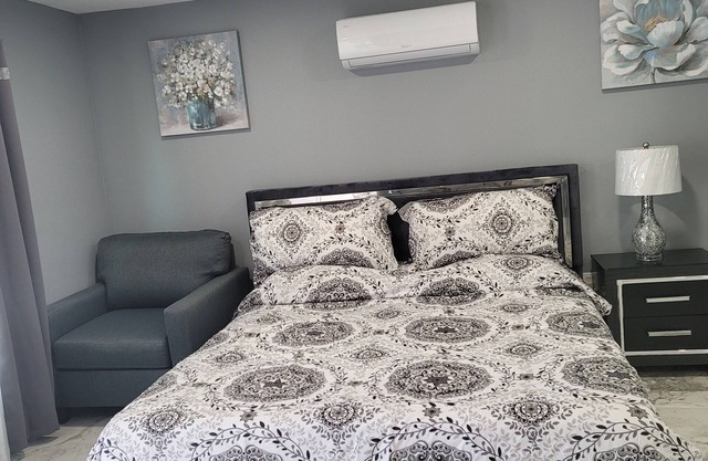 luxurious room close to everything