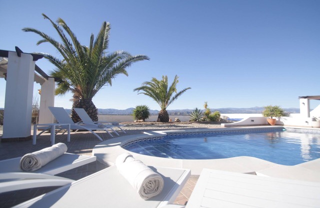 Luxurious, spacious villa with very large garden and swimming pool.