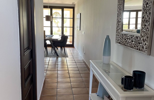 Luxurious terraced house 2 minutes from La Reserva golf club
