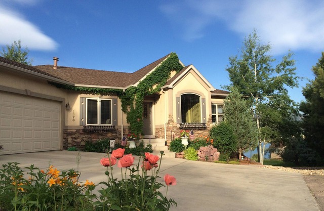 Luxueuse maison de vacances avec vue sur la montagne et le lac