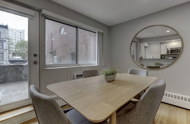 Luxurious Villa Griffintown Downtown Old Montreal