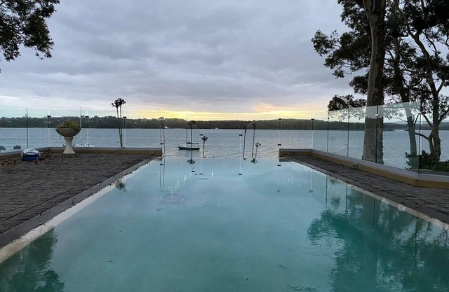 Luxurious Waterfront at Lake Macquarie