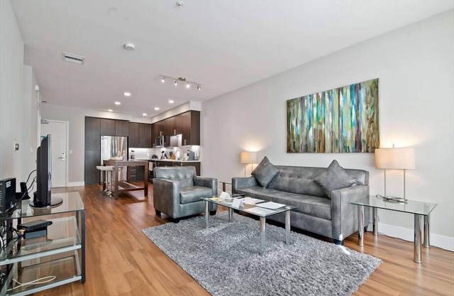 Luxury 1BR | Free Parking & WiFi | Outdoor Pool & Terrace