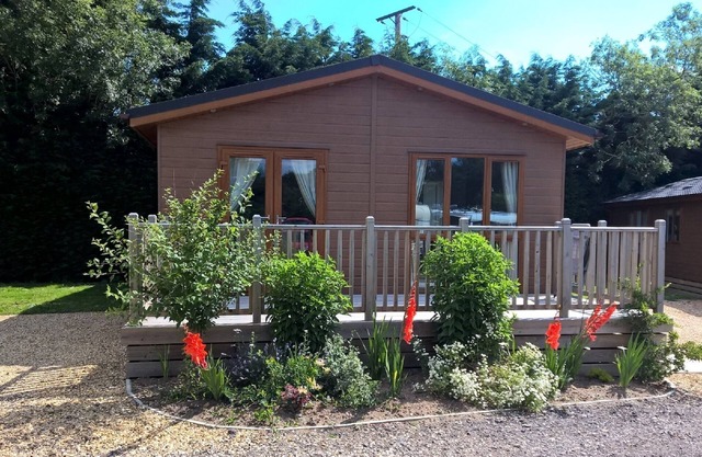 Two Bedroom Lodge 7 - Deux Chambres , Couchages 5