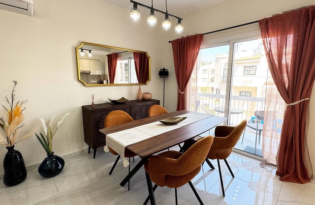 Luxury 2 bedroom Larnaka Center
