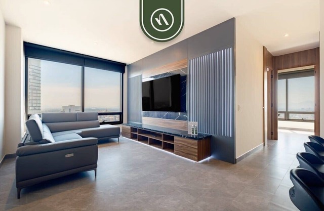 Luxury 2 BR Condo in Reforma - Skyline View - Pool