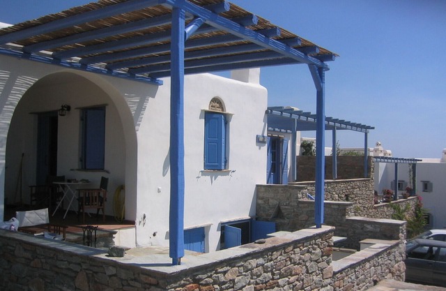 Villa de luxe de 2 étages près d'une magnifique plage avec une vue imprenable sur la mer Égée