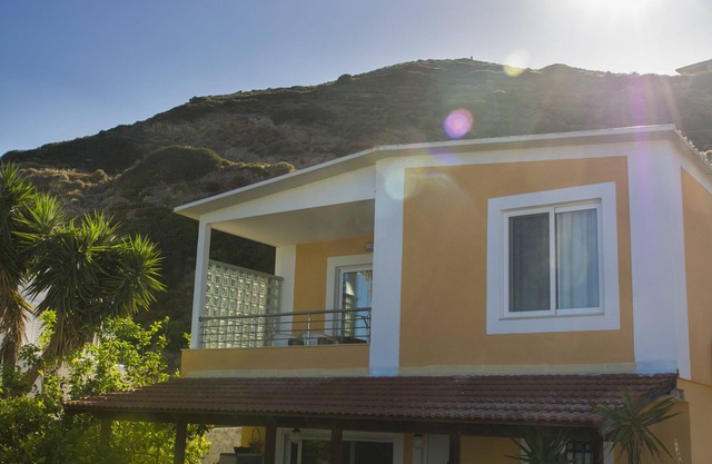Maison de luxe de 2 chambres avec vue sur la mer.