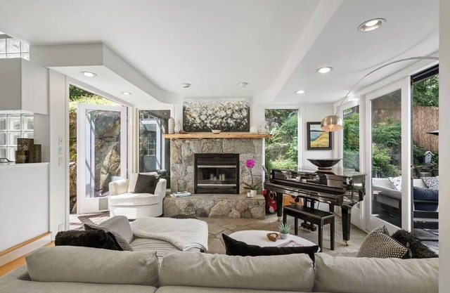 Luxury 3 Bedroom