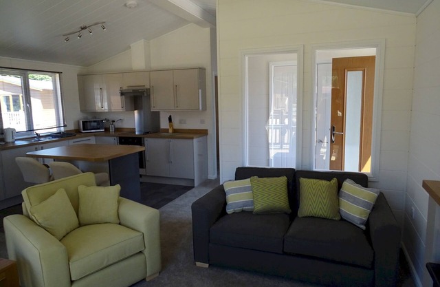 Three Bedroom Lodge 3
