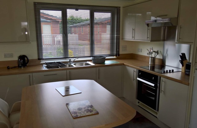 Three Bedroom Lodge 12
