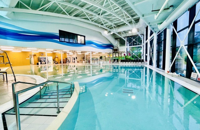 Luxury 3-Bedroom Lodge with Hot Tub in Devon - Your Perfect Getaway