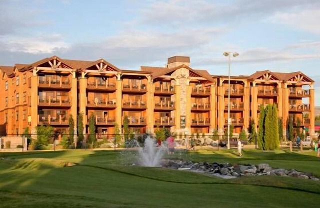 Luxe 3 Br Resort Condo Au lac Chelan, 2 Br roi, cheminées, Granite Stainles