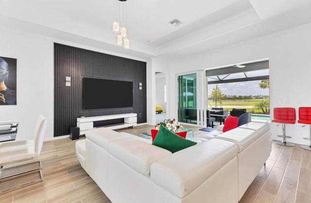 🥇 Luxury 3bd Golf Retreat (CH1109)