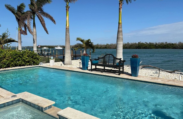 DECEMBER & JANUARY DATES NOW OPEN. LUXURY 3BR/3Bth Waterfront Home with POOL/SPA