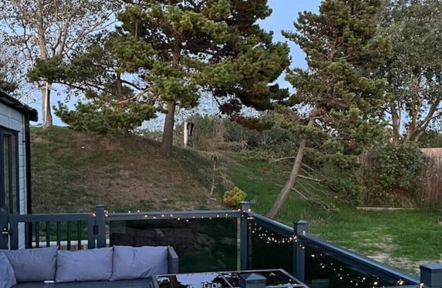 Luxury 3BR Lodge in Trecco Bay, Porthcawl