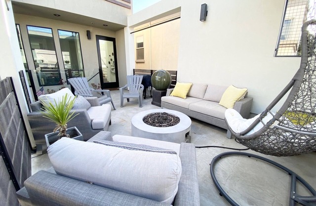 Luxury 3BR Midtown Home
