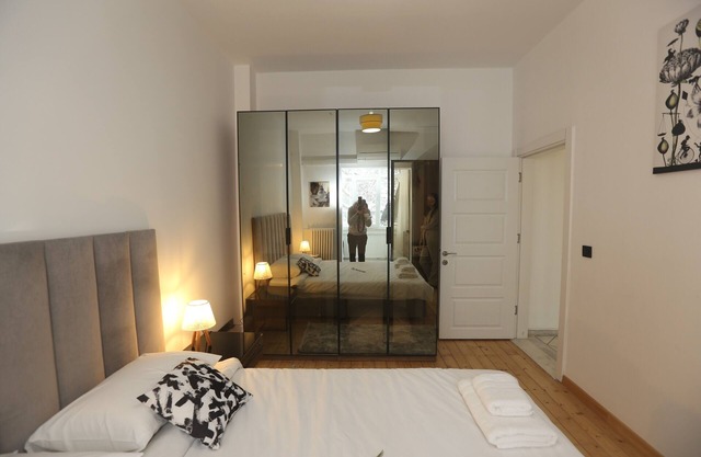 Luxe 4 + 1 Apt @ Nisantasi